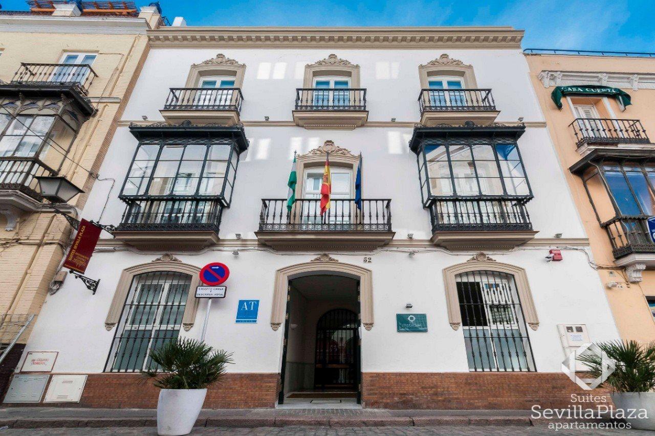 Suites Sevilla Plaza Exterior foto